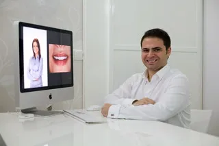 Dişetlerine manikür