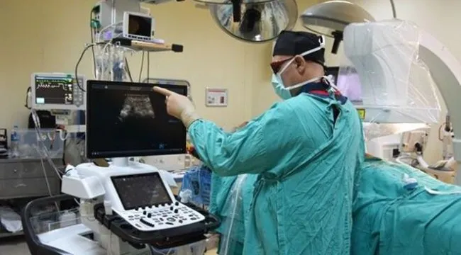 ?4 boyutlu transözofageal ekokardiyografi cihazı Türkiye?de ilk kez OMÜ?de?