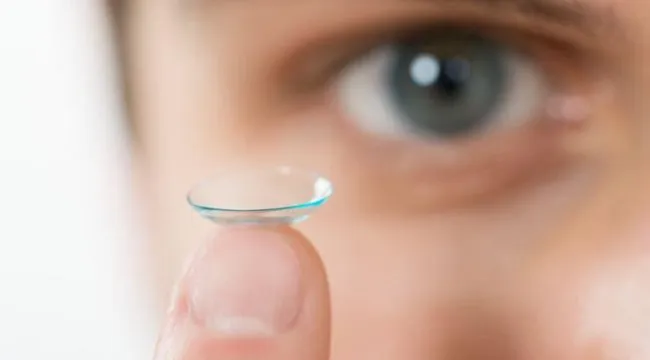 Koronavirüste lens kullananlar için kritik uyarı